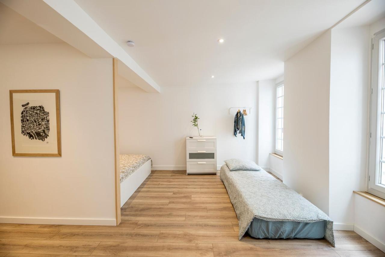 Quartier Du Chateau, Superbe Appartement Avec Parking Pau Exterior photo