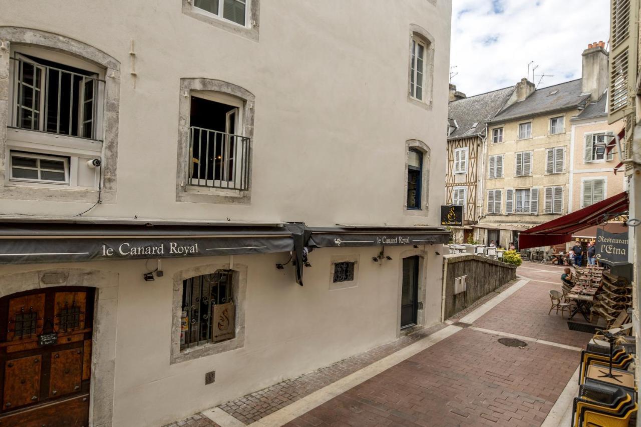 Quartier Du Chateau, Superbe Appartement Avec Parking Pau Exterior photo